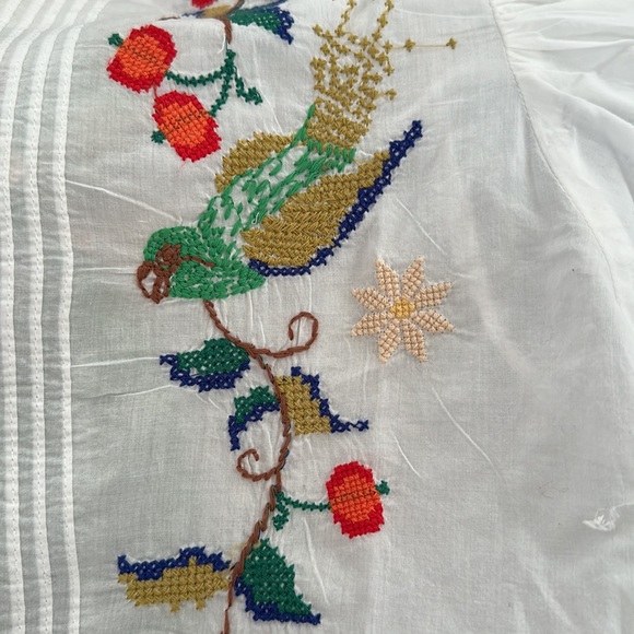 Farm Rio “Pitanga Embroidery Blouse”. New with tags from Sundance. - Picture 13 of 13